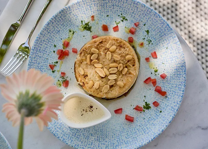 Monoslow - Wine, Dine & Rest Monoszlo