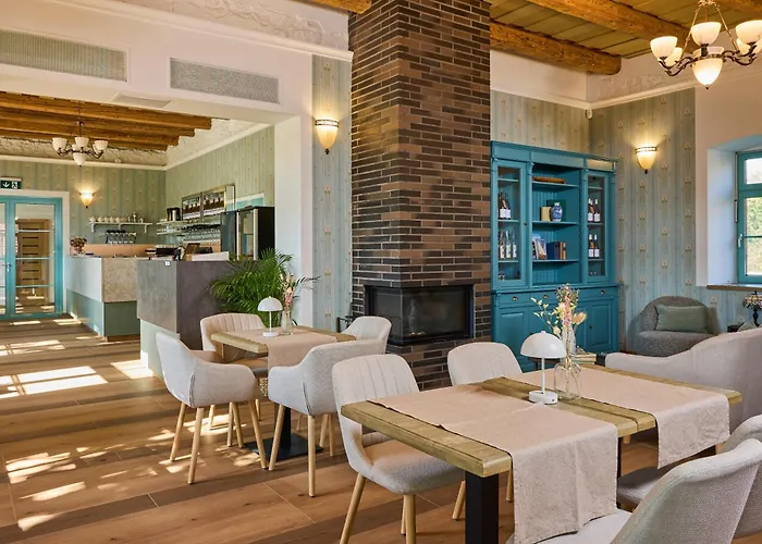 Monoslow - Wine, Dine & Rest Nocleg ze śniadaniem 3*