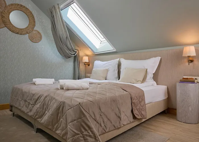 Nocleg ze śniadaniem Monoslow - Wine, Dine & Rest